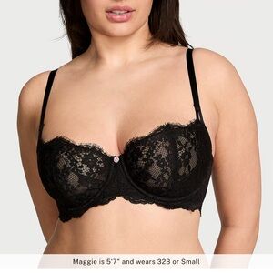 BNWT SET OF 2 Victoria's Secret Black Lace and Nude Underwire Bra